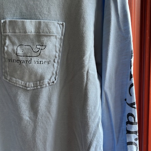 Vineyard Vines Men’s LS vintage whale pocket tee - Picture 3 of 8